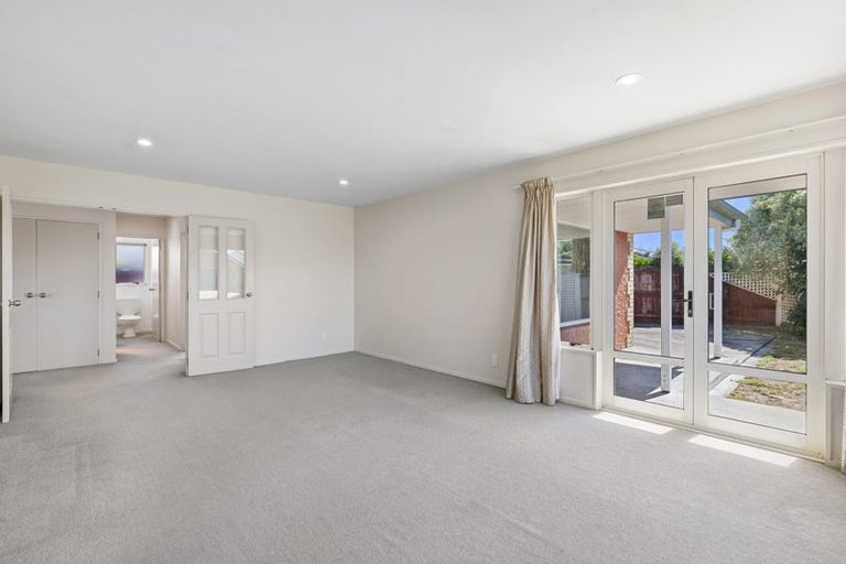 Photo of property in 68 Kotuku Crescent, Woolston, Christchurch, 8023