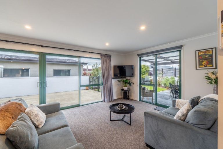 Photo of property in 45 Edinburgh Crescent, Waikiwi, Invercargill, 9810