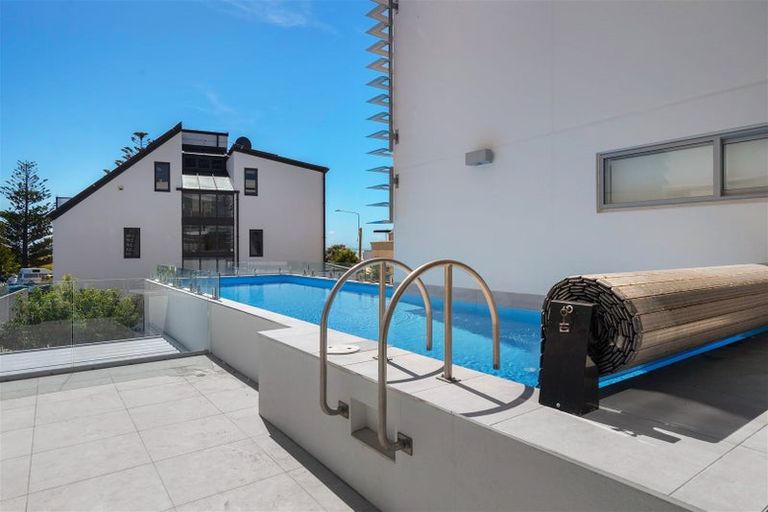 Photo of property in 9/22 Esplanade, Sumner, Christchurch, 8081