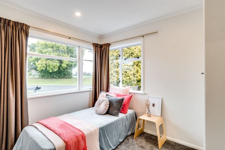 Photo of property in 9 Gavin Black Street, Meeanee, Napier, 4112