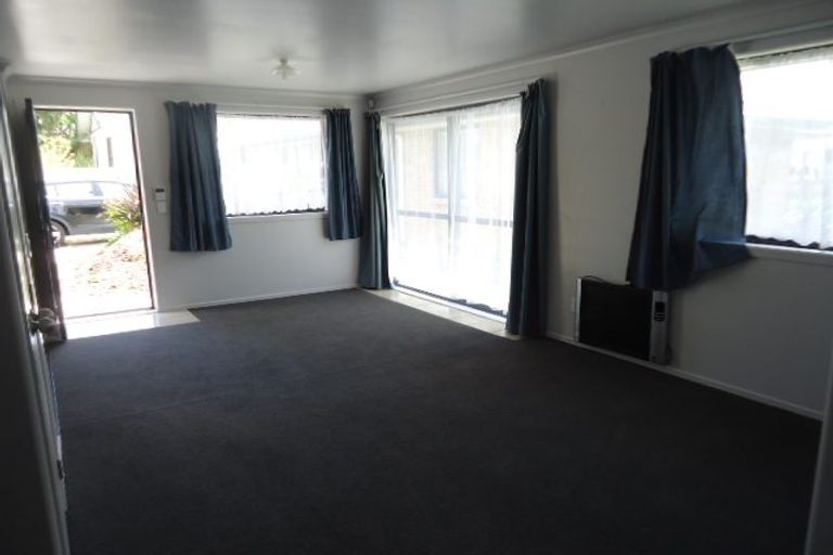 Photo of property in 1 Ansford Place, Bader, Hamilton, 3206