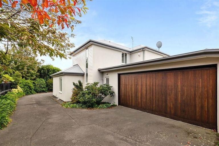 Photo of property in 1/16 Hanover Place, Ilam, Christchurch, 8041