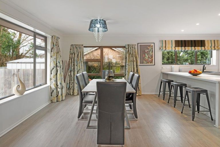 Photo of property in 44 Bottle Lake Drive, Parklands, Christchurch, 8083