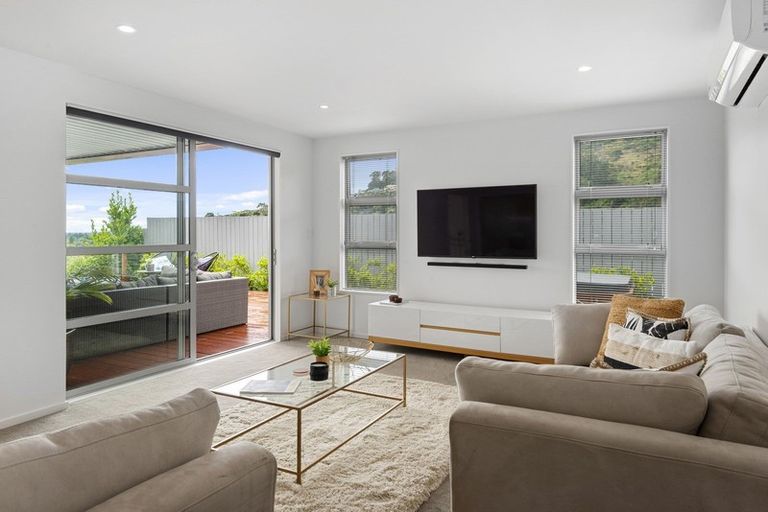 Photo of property in 12 Maurice Knowles Lane, Cashmere, Christchurch, 8022