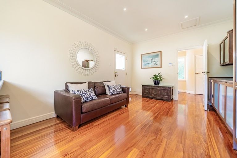 Photo of property in 22 Fitzroy Street, Wadestown, Wellington, 6012