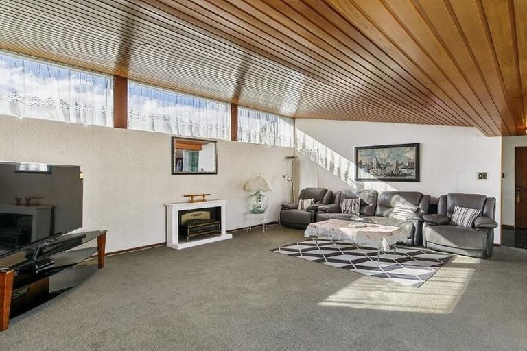 Photo of property in 20 Park Avenue, Epuni, Lower Hutt, 5011