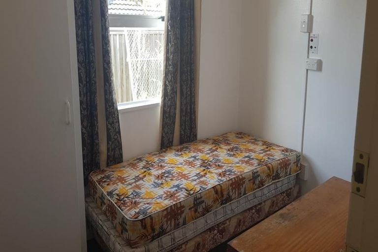 Photo of property in 35 Shirley Road, Shirley, Christchurch, 8013