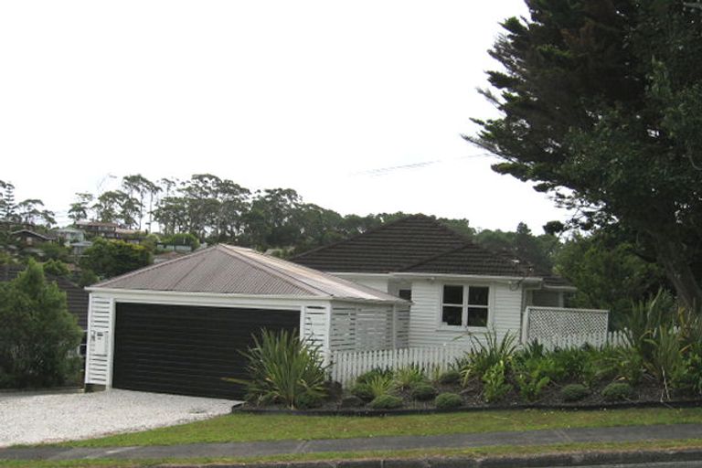 Photo of property in 2/27 Richards Avenue, Forrest Hill, Auckland, 0620