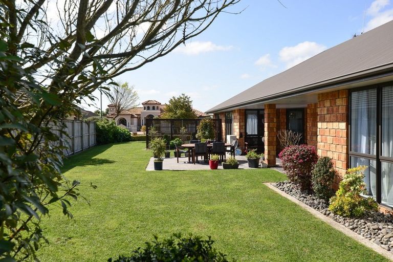 Photo of property in 20 The Esplanade, Huntington, Hamilton, 3210