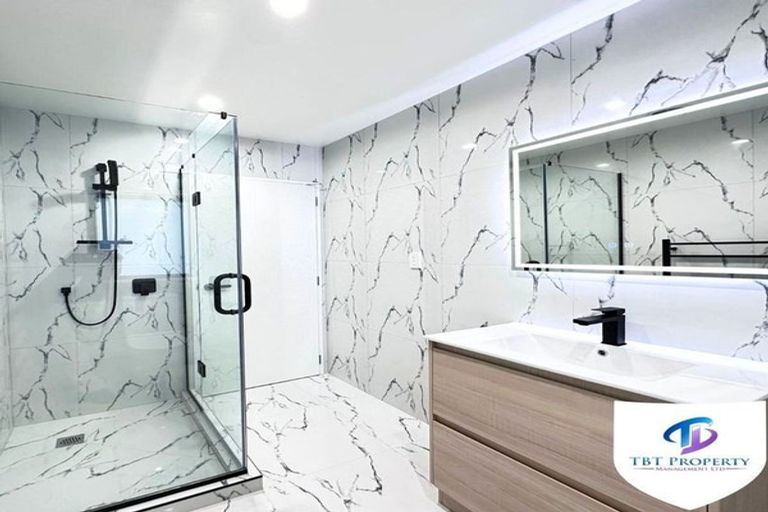 Photo of property in 2/142 Great South Road, Manurewa, Auckland, 2102