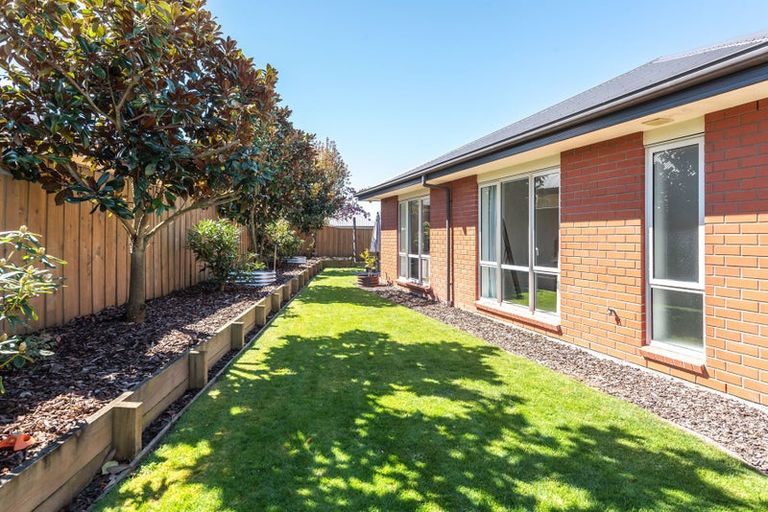 Photo of property in 8 Fernham Way, Rolleston, 7615
