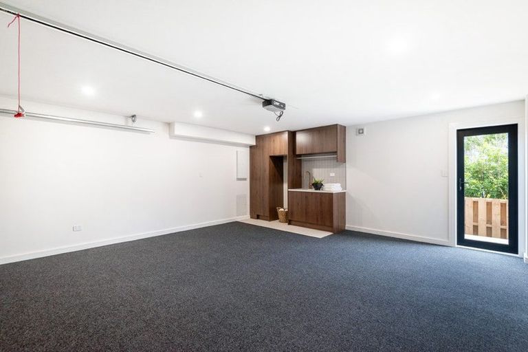 Photo of property in 16b Egremont Street, Belmont, Auckland, 0622