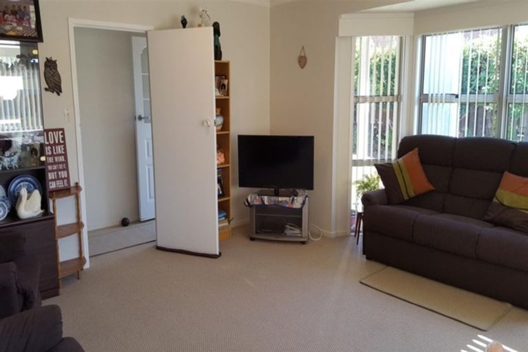 Photo of property in 27a Fairway Drive, Kerikeri, 0230