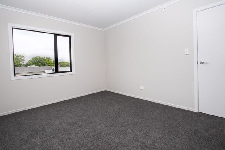 Photo of property in 205/17 Vialou Street, Hamilton Central, Hamilton, 3204