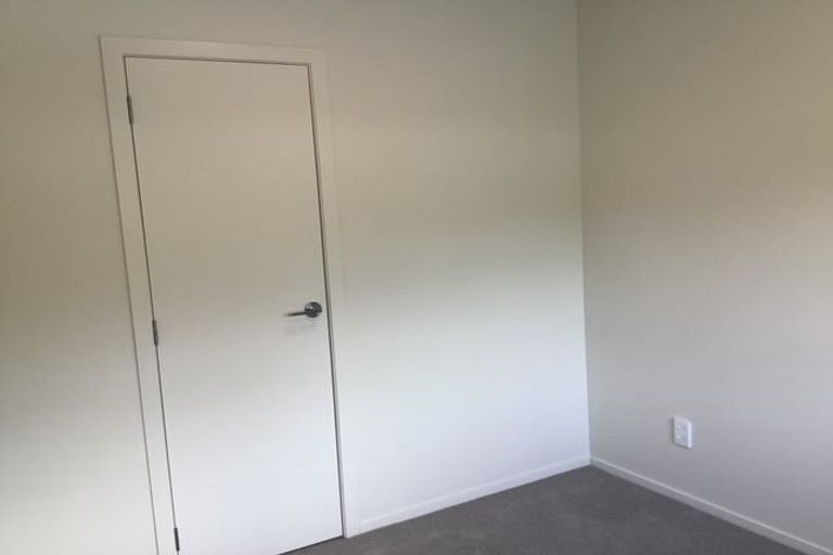 Photo of property in 1119c High Street, Taita, Lower Hutt, 5011