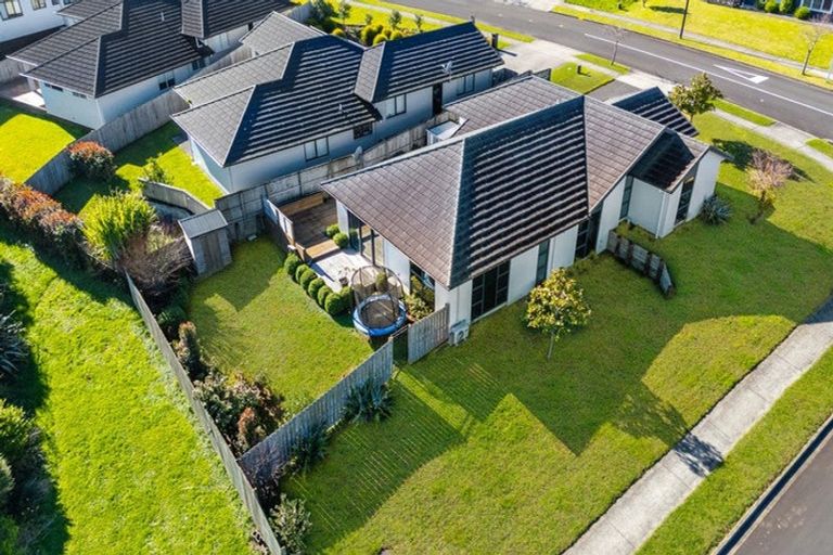 Photo of property in 15 Helenvale Crescent, Pokeno, 2402
