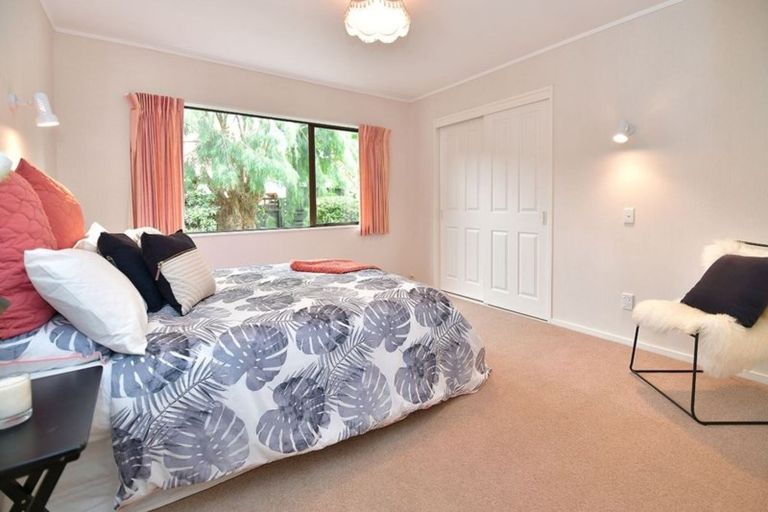 Photo of property in 42 The Circle, Manly, Whangaparaoa, 0930