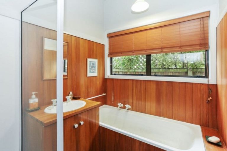 Photo of property in 4 Kenwyn Avenue, St Albans, Christchurch, 8052