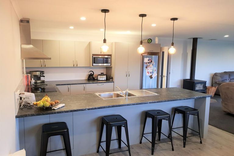 Photo of property in 14 Molyneux Avenue, Cromwell, 9310