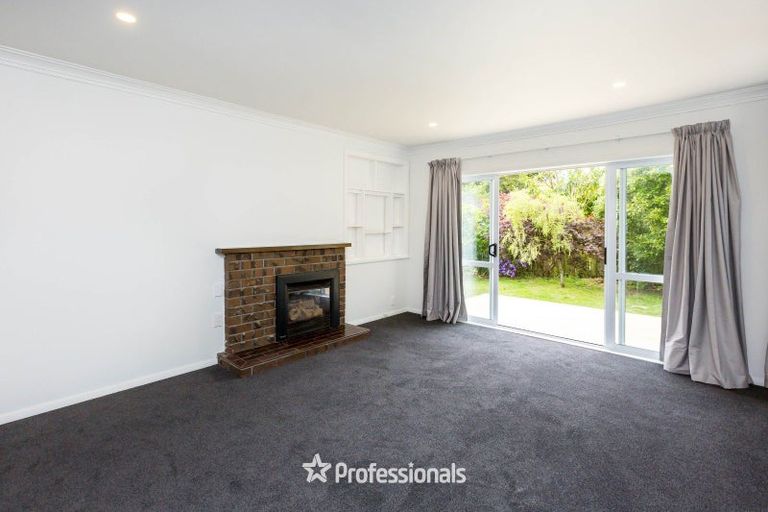 Photo of property in 122 Mcleod Street, Elderslea, Upper Hutt, 5018