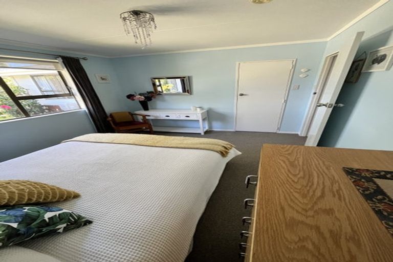 Photo of property in 4 Dove Place, Westbrook, Palmerston North, 4412