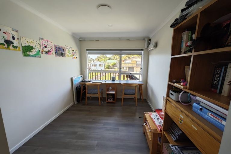 Photo of property in 62 Spence Road, Henderson, Auckland, 0612