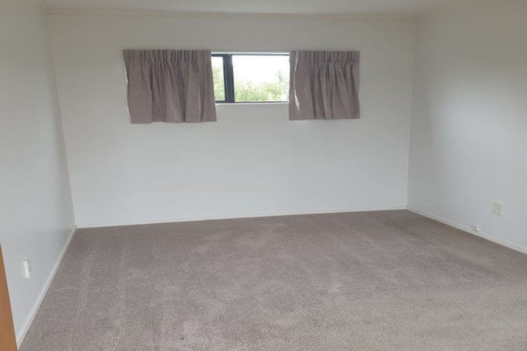 Photo of property in 110 Queen Street, Waiuku, 2123