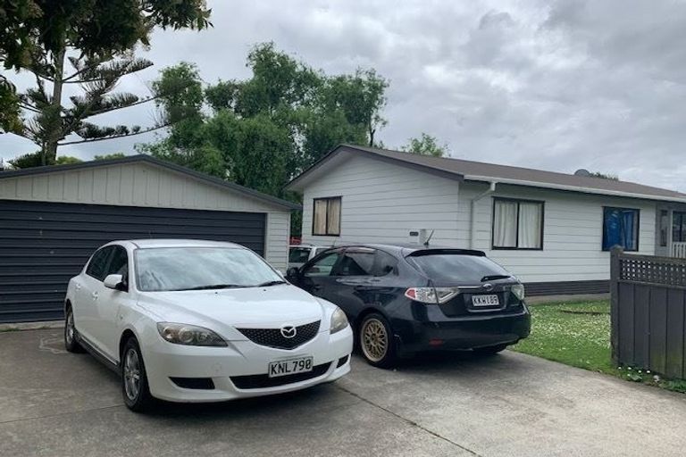 Photo of property in 19 Secretariat Place, Randwick Park, Auckland, 2105