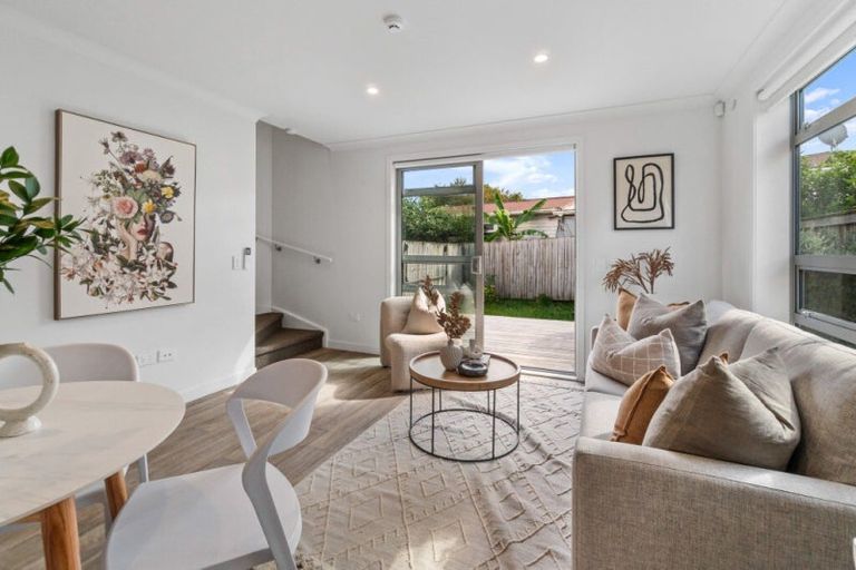 Photo of property in 8a Totara Road, Manurewa, Auckland, 2102