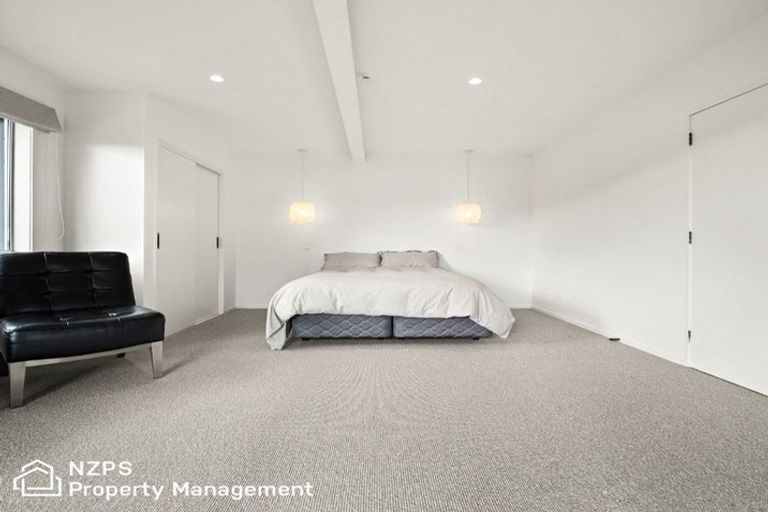Photo of property in 11 Challis Street, Vauxhall, Dunedin, 9013
