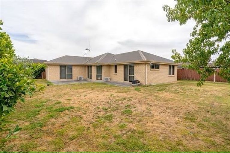 Photo of property in 10 Alderwick Place, Rototuna North, Hamilton, 3210