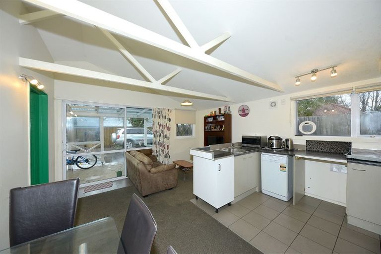 Photo of property in 8 Ward Street, Addington, Christchurch, 8024