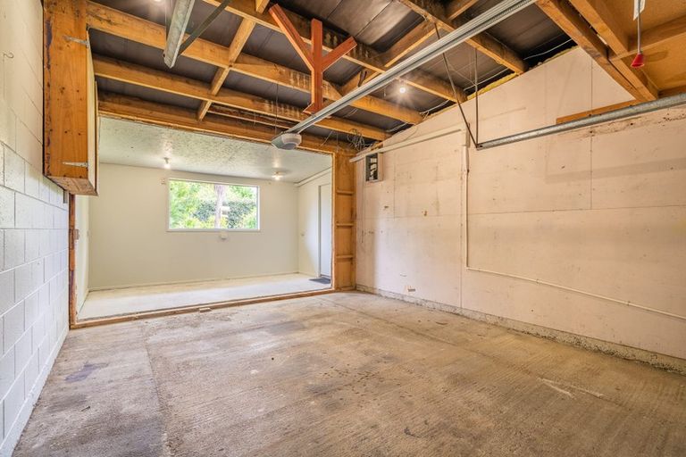 Photo of property in 1 Sunnyvale Lane, Green Island, Dunedin, 9018