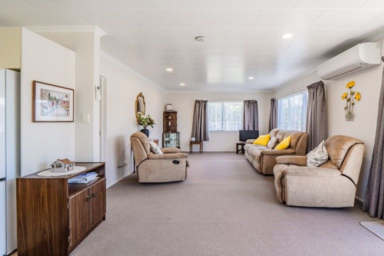 Photo of property in 33f Sanders Avenue, Westown, New Plymouth, 4310