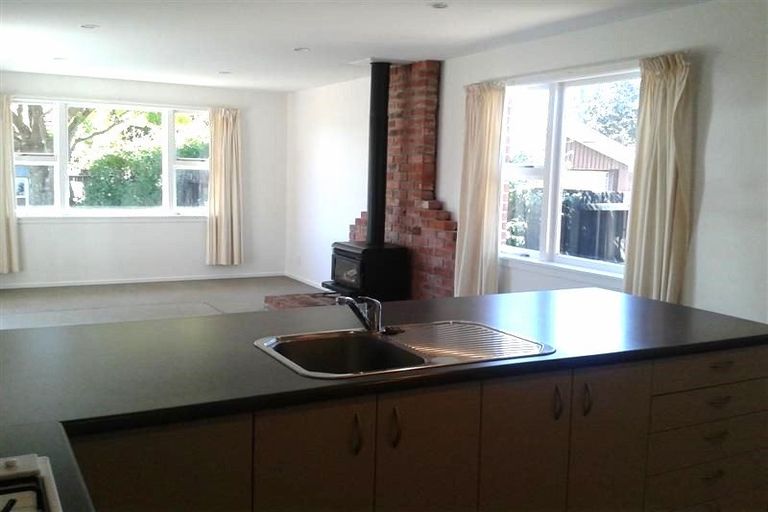 Photo of property in 14 Mclellan Place, Ilam, Christchurch, 8041