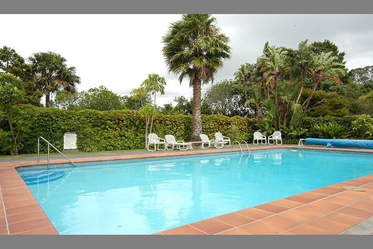 Photo of property in 38/45 Stanley Point Road, Stanley Point, Auckland, 0624