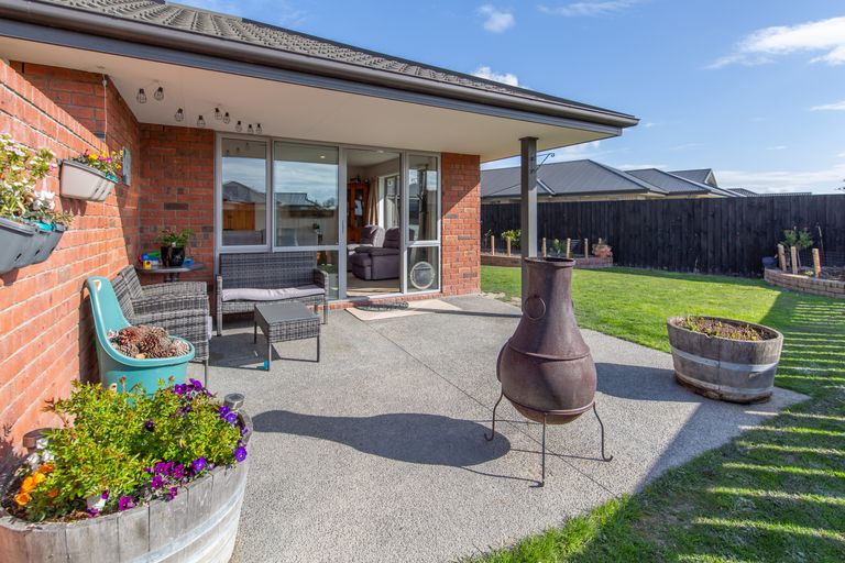 Photo of property in 7 Freyberg Street, Rangiora, 7400