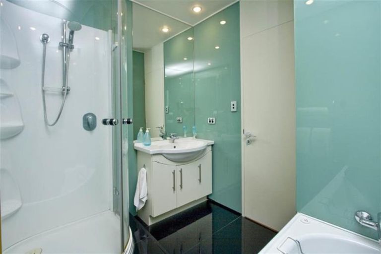 Photo of property in 58/45 Stanley Road, Stanley Point, Auckland, 0624