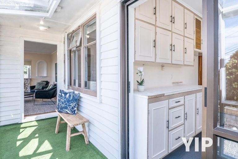 Photo of property in 26 Arapiko Street, Johnsonville, Wellington, 6037