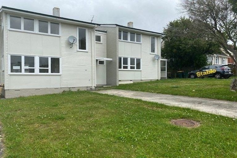 Photo of property in 34a-b Astrolabe Street, Cannons Creek, Porirua, 5024