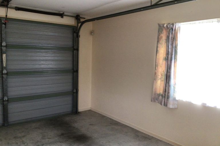 Photo of property in 8 Harlock Place, Huntly, 3700