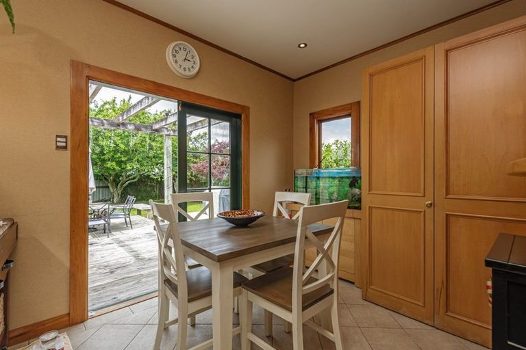 Photo of property in 21 Mere Mere Avenue, Palmerston North, 4414