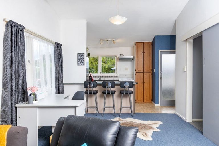 Photo of property in 19 Hardie Grove, Featherston, 5710