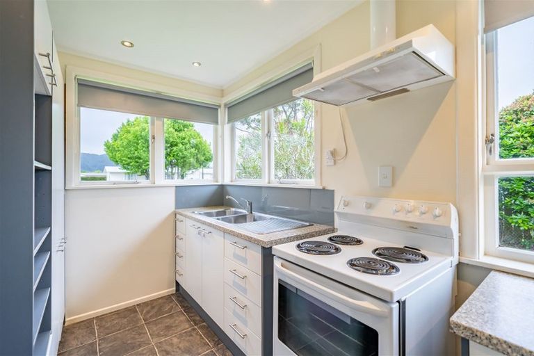 Photo of property in 14a Bonnie Glen Crescent, Ebdentown, Upper Hutt, 5018