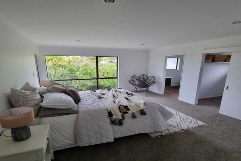 Photo of property in 70 Bay Vista Drive, Red Beach, 0932