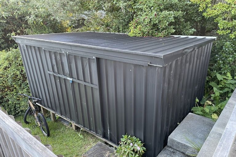 Photo of property in 2/15 Long Bay Drive, Torbay, Auckland, 0630