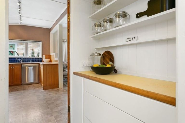 Photo of property in 10 Weld Street, Cambridge, 3434