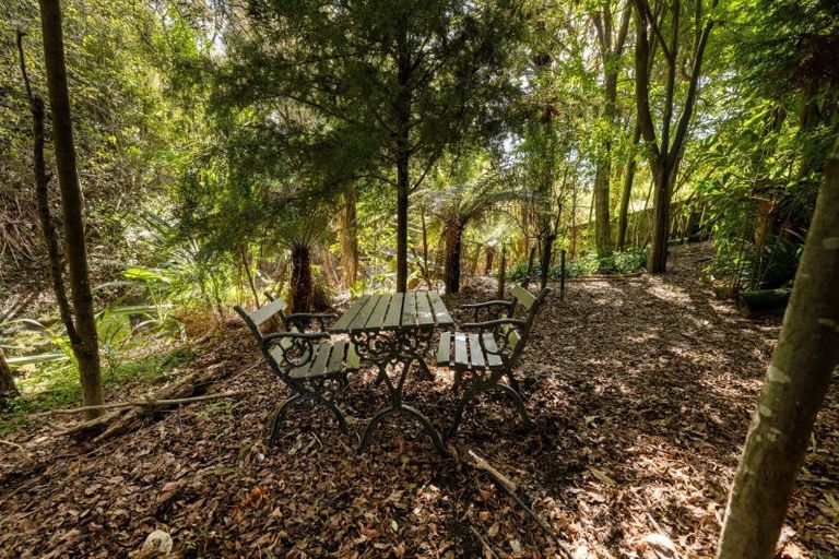 Photo of property in 16 Bateleur Close, Welcome Bay, Tauranga, 3112