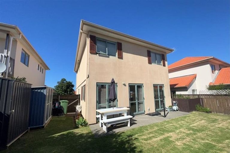 Photo of property in 8 Midshipman Court, Gulf Harbour, Whangaparaoa, 0930