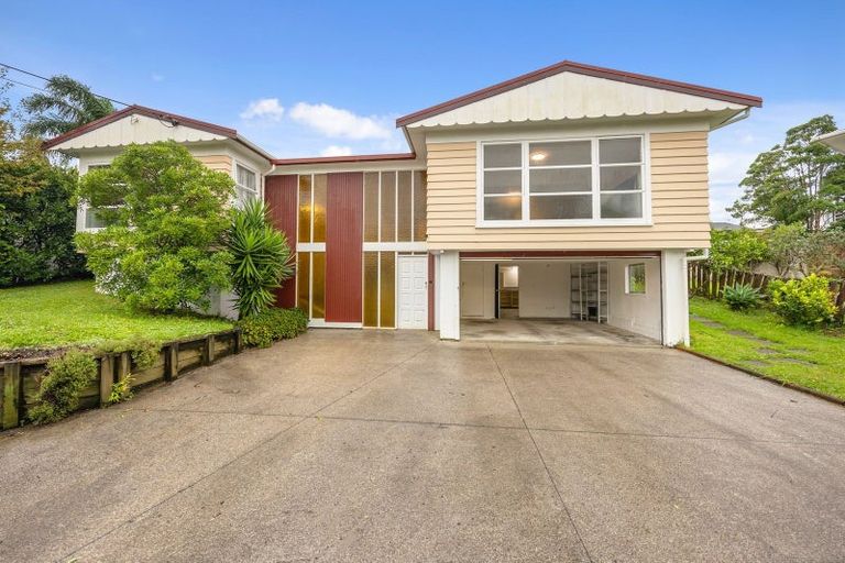 Photo of property in 13 Park Hill Road, Birkenhead, Auckland, 0626